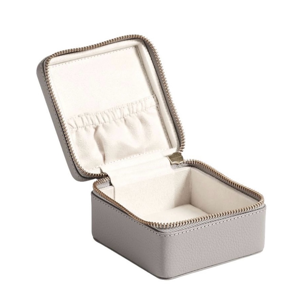 Pottery Barn Quinn Jewelry Travel Case